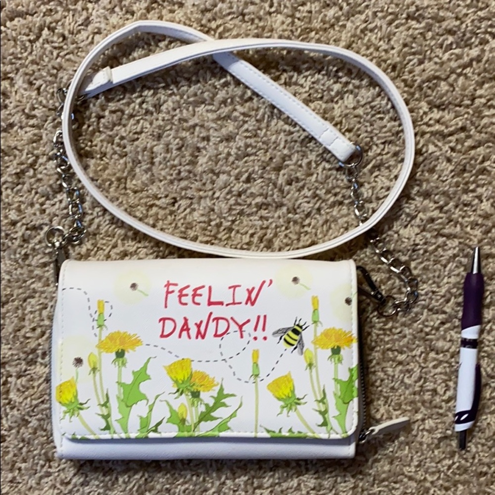 Betsey Johnson feelin dandy crossbody purse